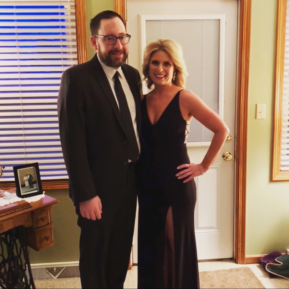 Xscape Evening Gown 2P